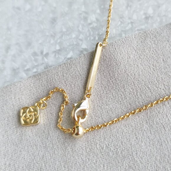 Kendra Scott - Volleyball Gold White Mother-of-Pearl Necklace - new - Picture 4 of 4